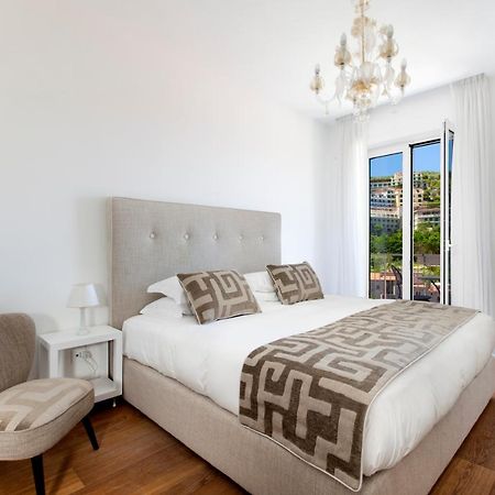 Sorrentovibes - Luxury Home Sea View & Jacuzzi In Sorrento Centre Екстериор снимка